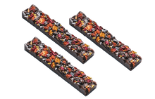 Load image into Gallery viewer, DOGGY GOCCIA BERRY & LIVER BAR - decadent dog treats with dried berries and beef liver, perfect for special occasions.