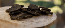 Load image into Gallery viewer, Dehydrated emu patties with Aniseed Myrtle Ingredients: 100% Australian Emu Meat, Aniseed Myrtle (Australian Grown)
