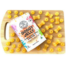 Load image into Gallery viewer, PINEAPPLE, MANGO,&amp; TURMERIC DOGGY JELLY with BONUS Silicone Mould
